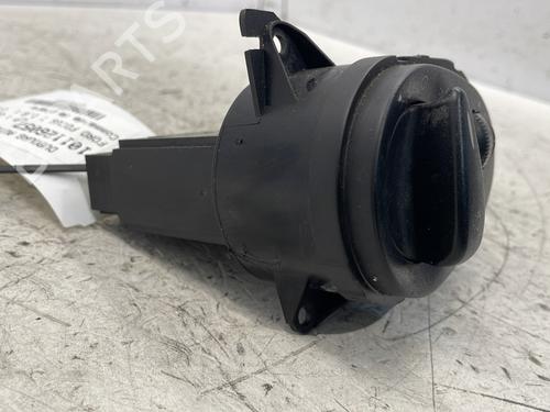 Headlight switch FORD FOCUS I (DAW, DBW) 1.6 16V | BP23574220I24 - Image 2