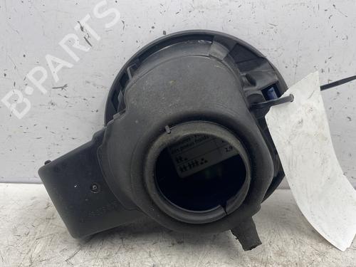 fuel-flap-vw-passat-b6-variant-3c5-2005-2006-2007-2008-2009-2010-2011-24032711 main image