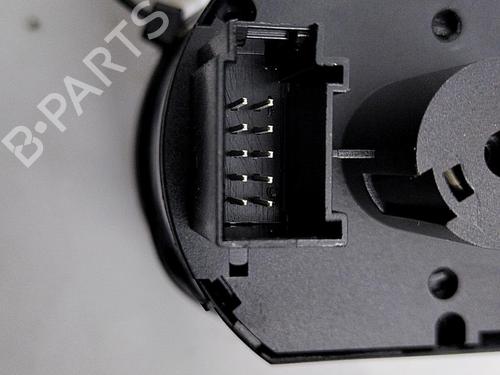 Used Headlight switch VW GOLF VI (5K1) 1.6 TDI (105 hp) 22825403