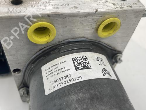Used ABS pump ABS pump PEUGEOT 5008 II (MC_, MJ_, MR_, M4_) 1.6 THP 165 (M45GZW, M45GYW, M45GYV) (165 hp) 31271640 31271640