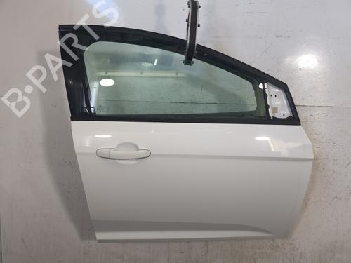 right-front-door-ford-focus-iii-2010-2011-2012-2013-2014-2015-2016-2017-2018-2019-2020-27507085 main image