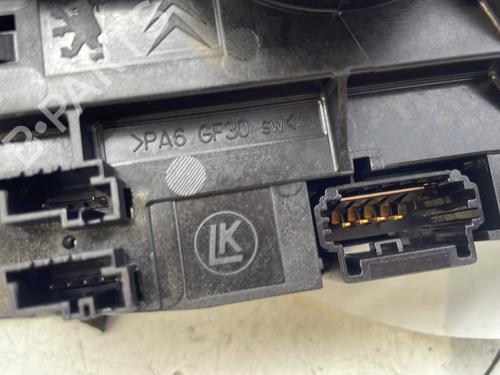 Used Steering column stalk Steering column stalk CITROËN C3 II (SC_) 1.4 VTi 95 (95 hp) 33613408 33613408