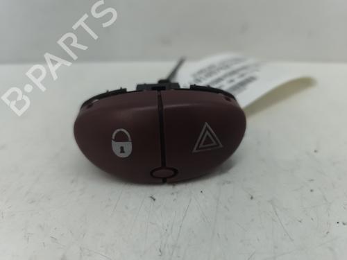 Used Warning switch CITROËN XSARA PICASSO (N68) 1.6 HDi (109 hp) 31068009