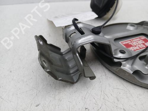 fuel-flap-toyota-verso-_r2_-2009-2010-2011-2012-2013-2014-2015-2016-2017-2018-32703859 main image