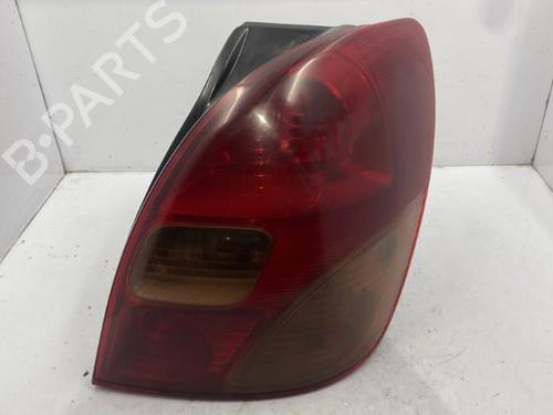 Used Right taillight Right taillight TOYOTA COROLLA Verso (_E12_) 2.0 D-4D (CDE120_, CDE120R) (90 hp) 22833140 22833140