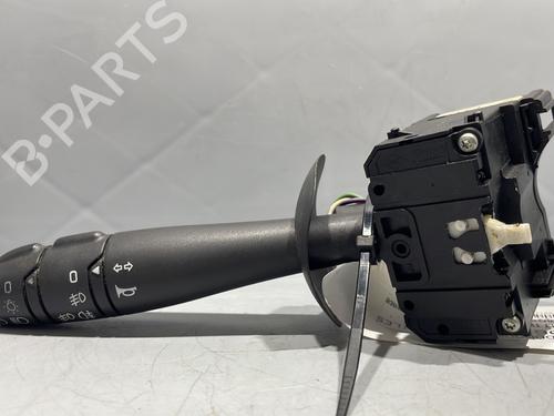 Used Switch RENAULT TWINGO II (CN0_) 1.2 16V (CN0K, CN0V, CN0A) (76 hp) 28328558