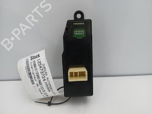 Used Left front window switch Left front window switch HYUNDAI H-1 Van (A1) 2.5 TD (101 hp) 35886482 35886482