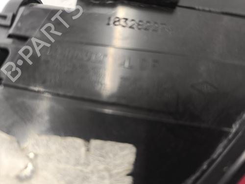 right-taillight-renault-clio-iv-bh_-2012-2013-2014-2015-2016-2017-2018-2019-2020-2021-24520885 main image