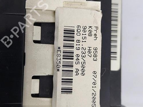 Climate control VW FOX Hatchback (5Z1, 5Z3, 5Z4) 1.4 TDI | BP22825621I5 