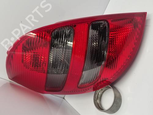 Farolim esquerdo Farolim esquerdo MERCEDES-BENZ A-CLASS (W169) A 180 CDI (169.007, 169.307) (109 hp) 22827192 22827192