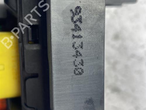 Used Fuse box Fuse box CITROËN C3 II (SC_) 1.4 HDi 70 (SC8HZC, SC8HR0, SC8HP4) (68 hp) 22842074 22842074
