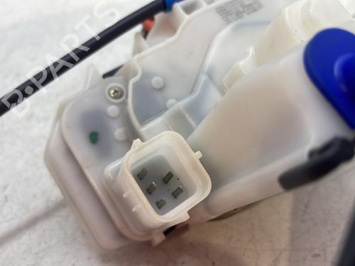 front-left-lock-fiat-doblo-cargo-263_-2010-28610386 main image