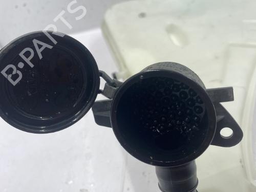 Used Windscreen washer tank Windscreen washer tank 22844495 22844495