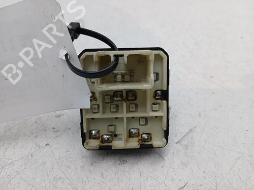 Right front window switch CHEVROLET AVEO / KALOS Hatchback (T200) 1.2 LPG | BP29925526I26 