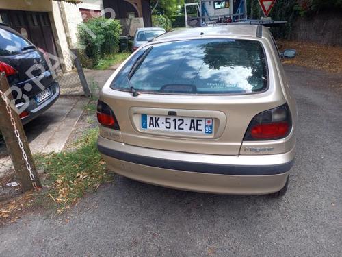 Used Parts RENAULT MEGANE I (BA0/1_) 2.0 i (BA0G) 2154414