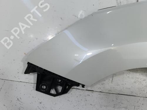 Left front fenders PEUGEOT 5008 (0U_, 0E_) 2.0 HDi | BP29834086C41