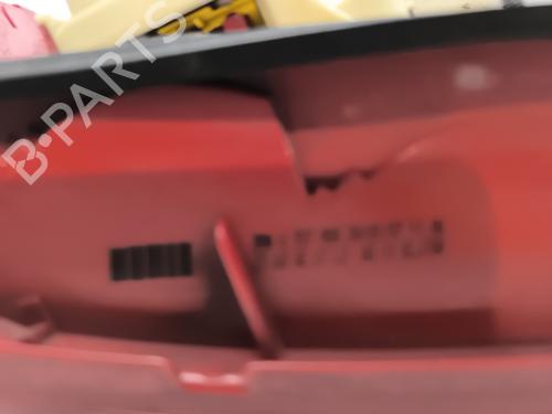 right-taillight-bmw-3-e90-2004-2005-2006-2007-2008-2009-2010-2011-2012-29193947 main image