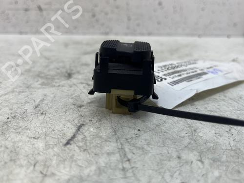 Right front window switch VW GOLF III (1H1) 1.8 | BP28531800I26 