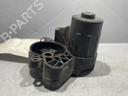 Used Electric handbrake Electric handbrake SEAT TARRACO (KN2) 2.0 TDi (150 hp) 29377156 29377156