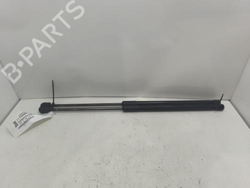 Używane Siłownik klapy tylnej / bagażnika VW POLO V (6R1, 6C1) 1.4 TDI (90 hp) 30899184