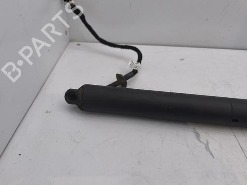 Ammortizzatore portellone posteriore Ammortizzatore portellone posteriore PORSCHE MACAN (95B) 2.0 (245 hp) 39689708 39689708