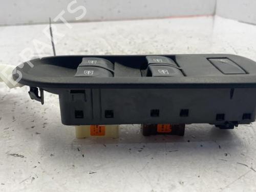 Switch DACIA DUSTER (HS_) 1.5 dCi 4x4 | BP22840321I30 