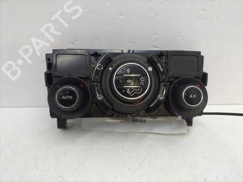 climate-control-citroen-c3-picasso-sh_-2008-30327068 main image