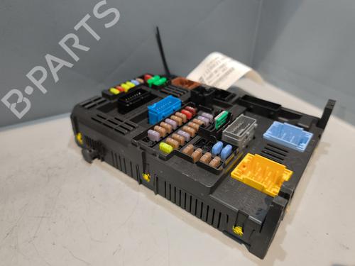 Fuse box PEUGEOT 308 II (LB_, LP_, LW_, LH_, L3_) 1.6 BlueHDi 120 | BP29314809E1 