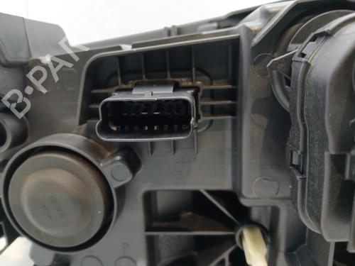 Right headlight RENAULT TALISMAN Grandtour (KP_) 1.6 dCi 160 | BP29515859C29 