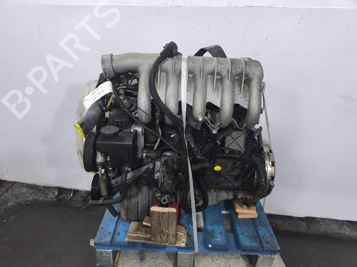 Motor Motor MERCEDES-BENZ SPRINTER 2-t Van (B901, B902) [1995-2006] 38921981 38921981