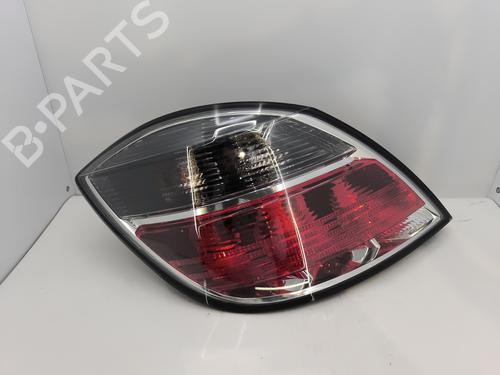 Used Left taillight OPEL ASTRA H (A04) 1.7 CDTI (L48) (100 hp) 31581306