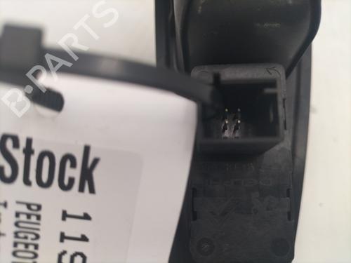Used Left rear window switch Left rear window switch PEUGEOT 308 I (4A_, 4C_) 1.6 HDi (92 hp) 32016913 32016913