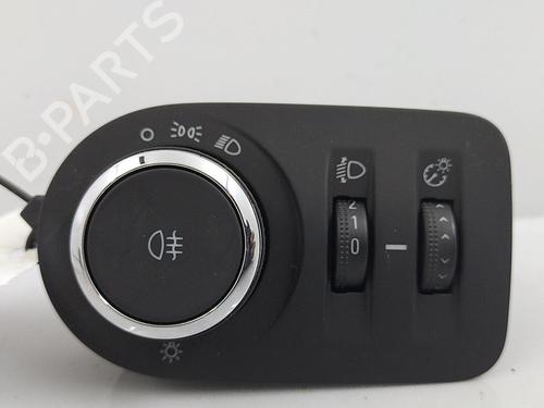 Used Headlight switch Headlight switch OPEL ADAM (M13) 1.2 (69 hp) 22825815 22825815