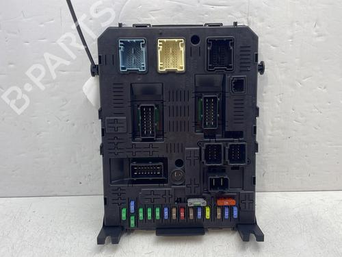 Used Fuse box CITROËN JUMPY II Van 1.6 HDi 90 16V (90 hp) 31263583