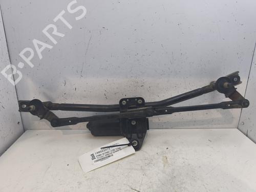 Used Front wiper motor Front wiper motor HYUNDAI i30 (GD) 1.6 CRDi (128 hp) 27348318 27348318