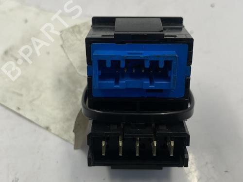 Used Switch PEUGEOT 406 (8B) 1.9 TD (90 hp) 22830375