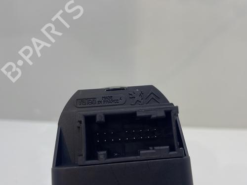 Interrupteur de vitre avant gauche PEUGEOT 206 Hatchback (2A/C) 1.4 HDi eco 70 | BP30647522I27