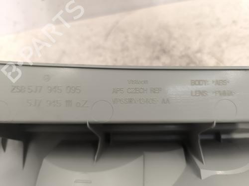 Left taillight SKODA ROOMSTER (5J7) 1.6 TDI | BP24445576C34 