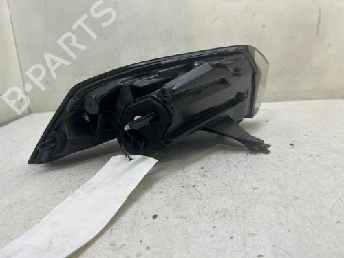 Used Right taillight Right taillight PEUGEOT 2008 II (UD_, US_, UY_, UJ_, UR_, UC_) 1.5 BlueHDI 130 (131 hp) 39727350 39727350