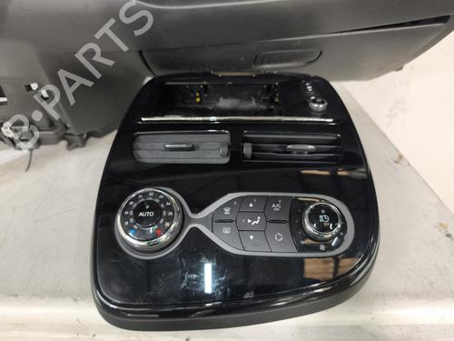 Dashboard RENAULT ZOE (BFM_) ZOE | BP30184371C46 