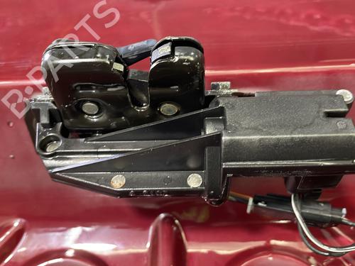 tailgate-buick-park-avenue-38-1990-1991-1992-1993-1994-1995-1996-22841906 main image