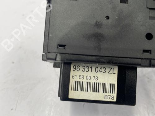 Used Steering column stalk Steering column stalk PEUGEOT 306 Hatchback (7A, 7C, N3, N5) 2.0 HDI 90 (90 hp) 24981785 24981785