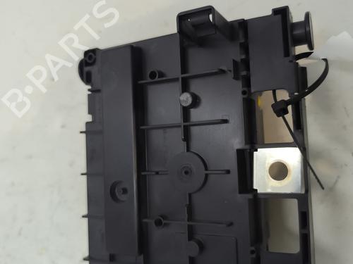 Fuse box CITROËN C4 Picasso I MPV (UD_) 1.6 HDi 110 | BP27296402E1 