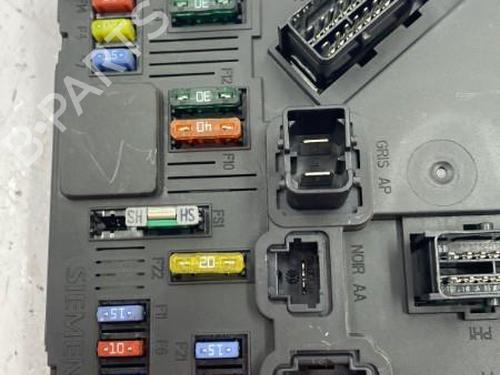 Fuse box PEUGEOT 206+ (2L_, 2M_) 1.1 | BP22839309E1 - Image 4