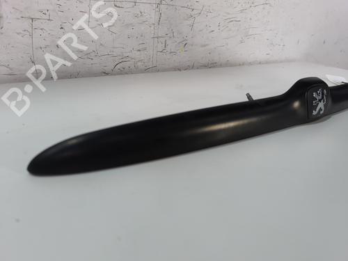 Used Tailgate trim Tailgate trim PEUGEOT 206 Hatchback (2A/C) [1998-2012] 27619083 27619083