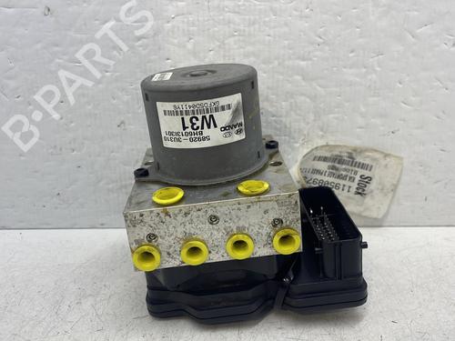 Used ABS pump KIA SPORTAGE III (SL) 1.7 CRDi (116 hp) 31884457