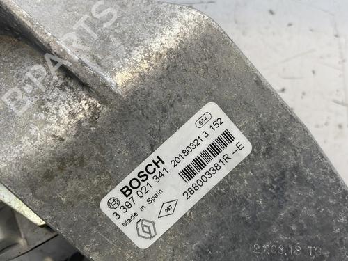 Used Front wiper motor Front wiper motor RENAULT ZOE (BFM_) ZOE (92 hp) 27924434 27924434