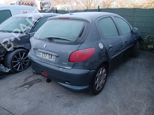 Brugte PEUGEOT 206 Hatchback (2A/C) 1.6 16V (109 hp) 4434706