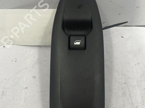 Used Right front window switch Right front window switch PEUGEOT 208 I (CA_, CC_) 1.2 VTI 82 (82 hp) 22830478 22830478