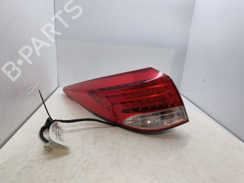 Used Left taillight HYUNDAI i40 I CW (VF) 1.7 CRDi (136 hp) 30184310